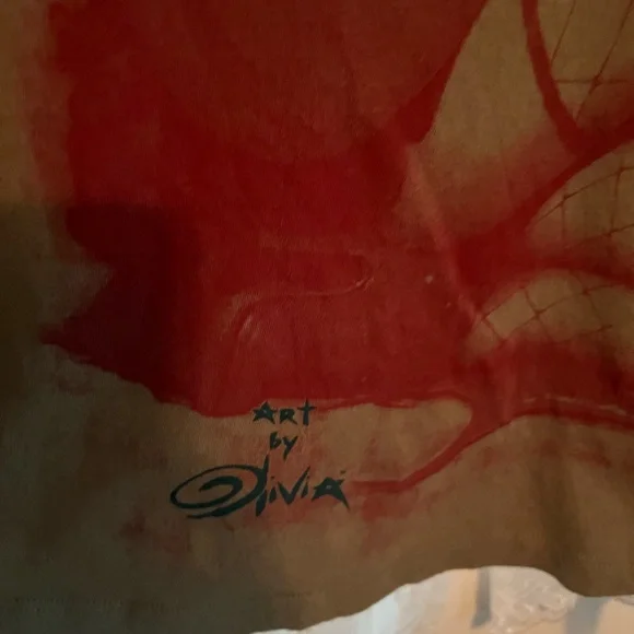 Olivia - Bettie Page Tee - Picture 4 of 8